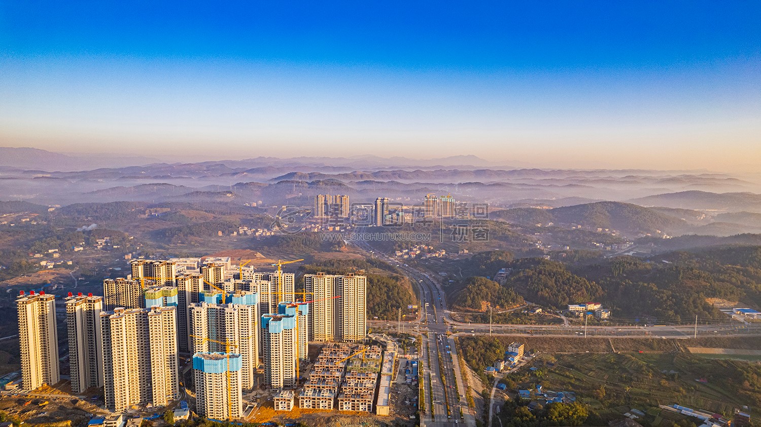 隆回城北区域日出航拍