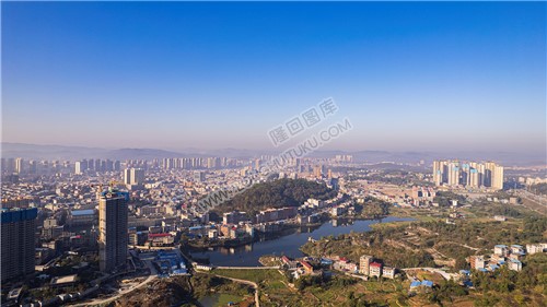 荷叶塘水库附近