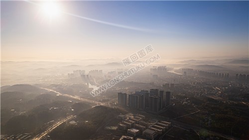 隆回大道与魏源大道交接处恒祥学校