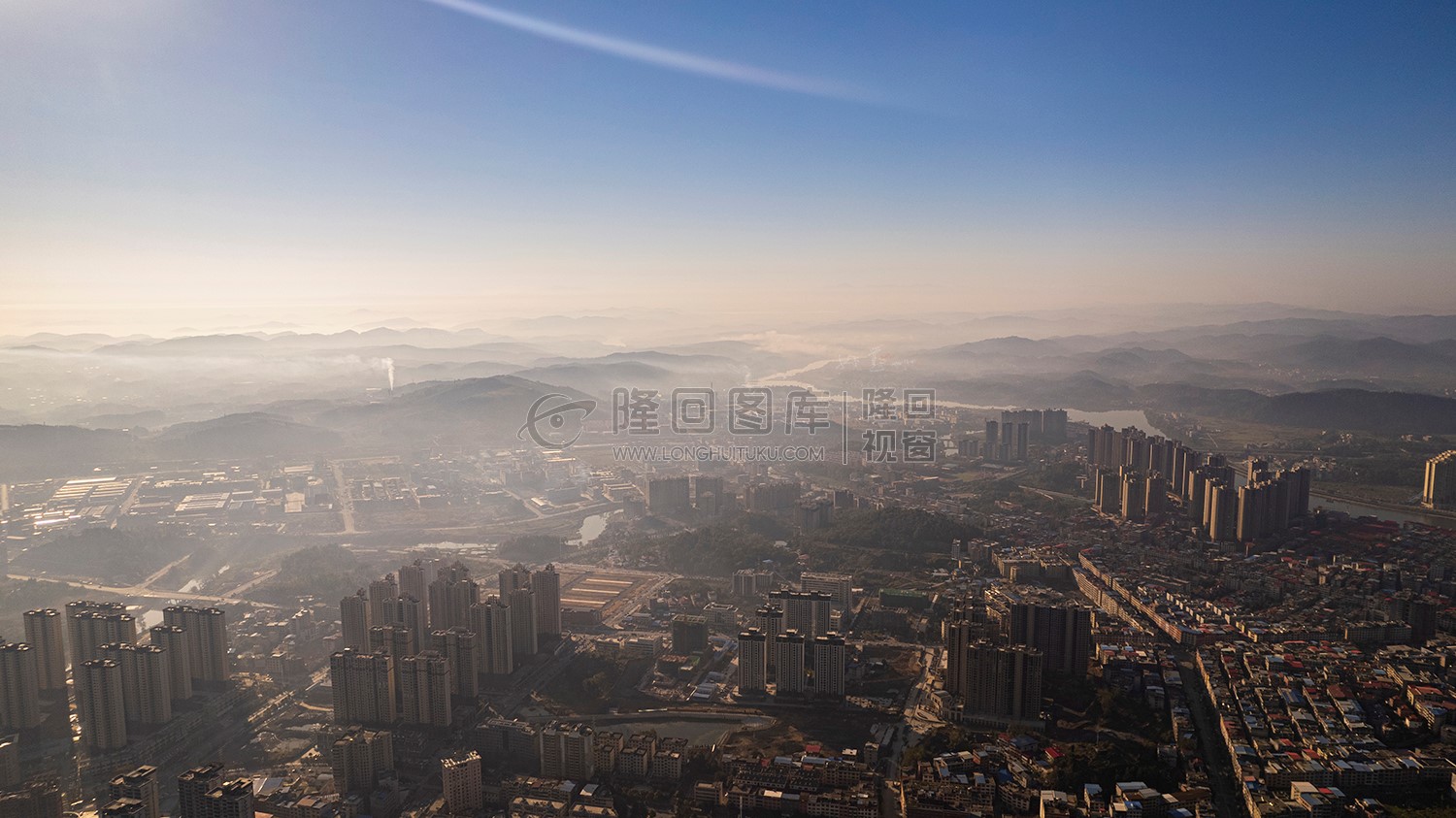 隆回白里路工业园方向