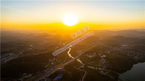 三阁司五里大桥方向