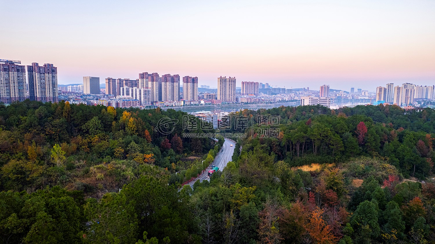隆回沿河南路上二桥路