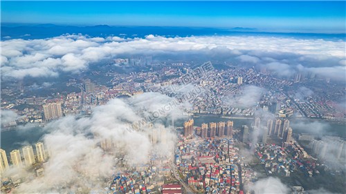 隆回巴黎新城两岸