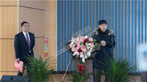 学校第一任校长王德辉讲述学校发展故事