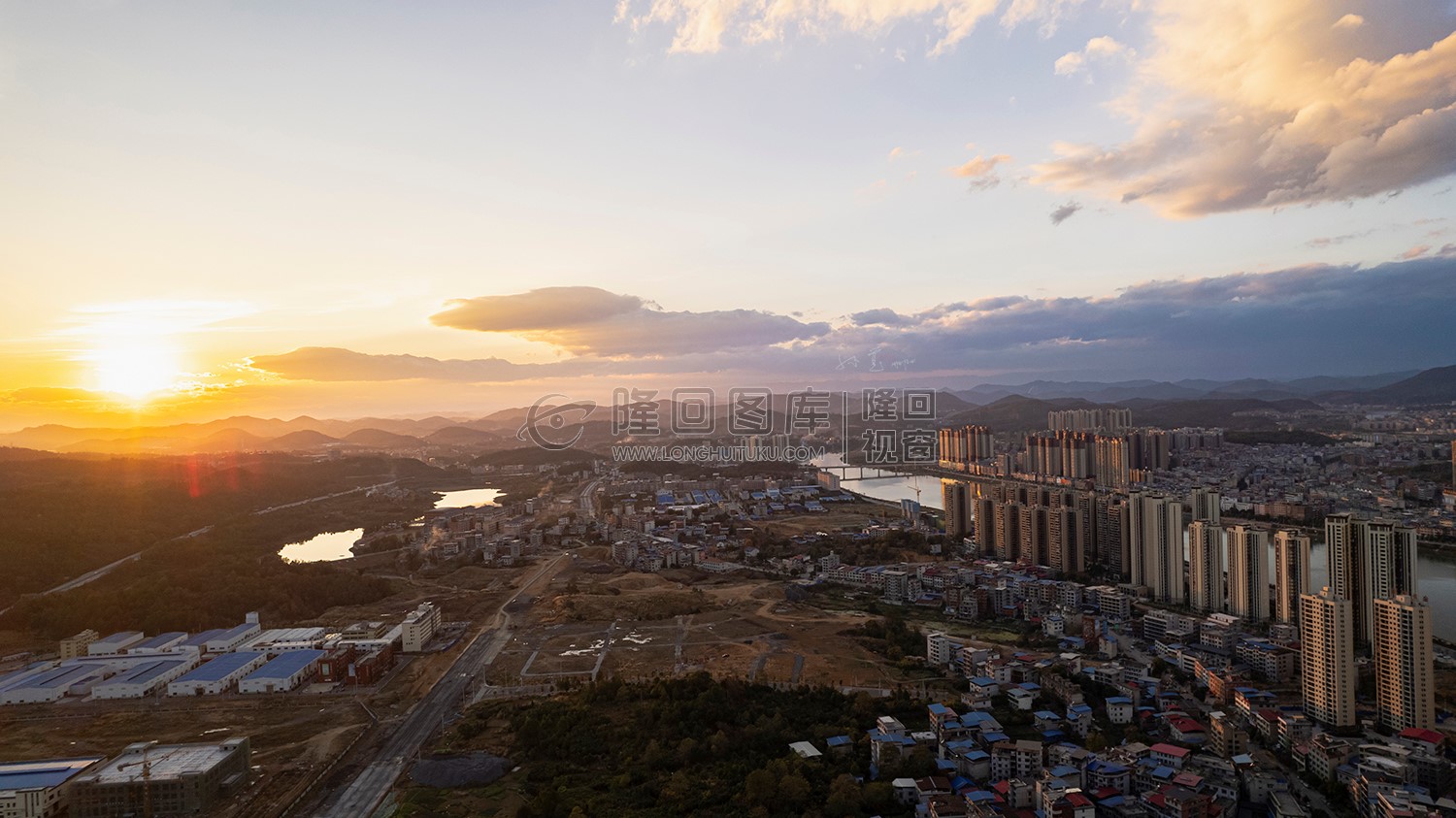 隆回木山城南方向