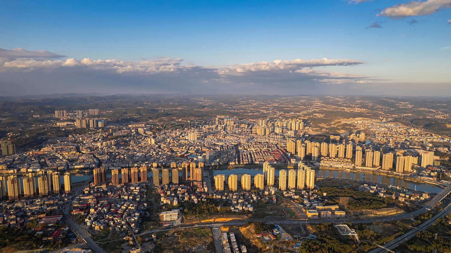 隆回城南往城北方向