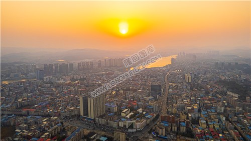 隆回荣兴国际方向看日落