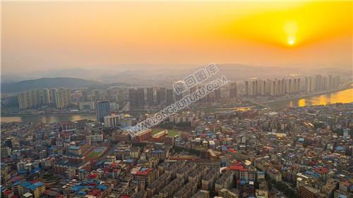 隆回人民医院方向