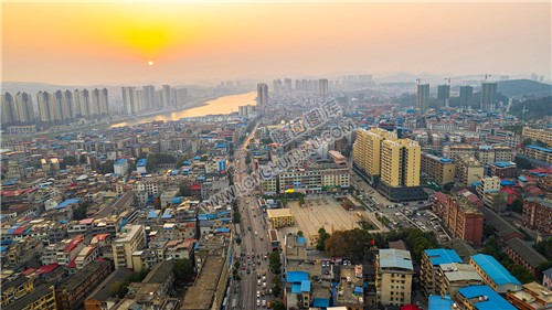 隆回九龙广场方向看落日