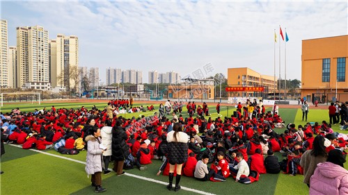 隆回芙蓉学校的学生们