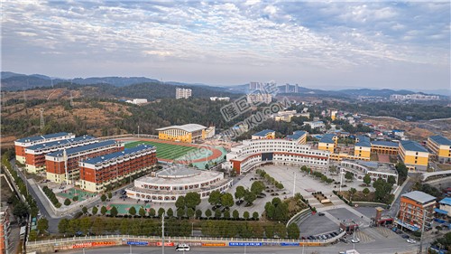 隆回职中新校区