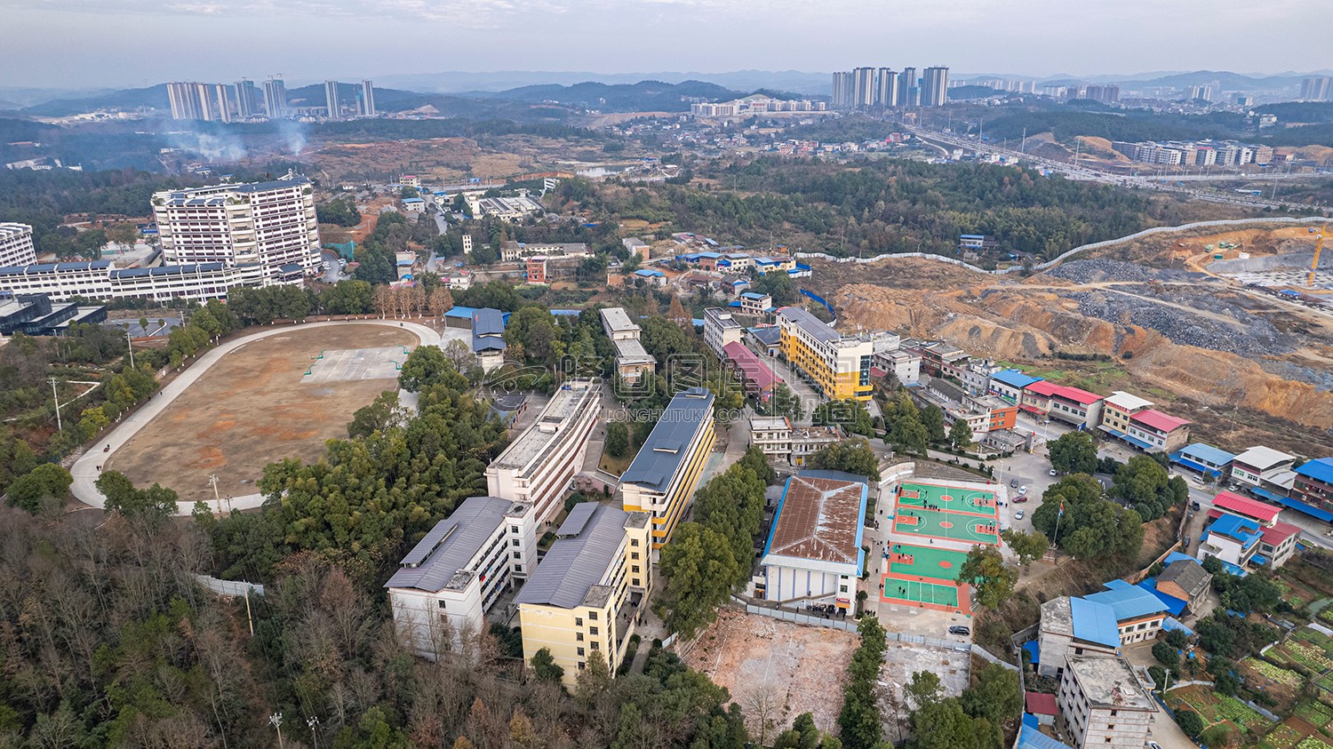 隆回职中老校区