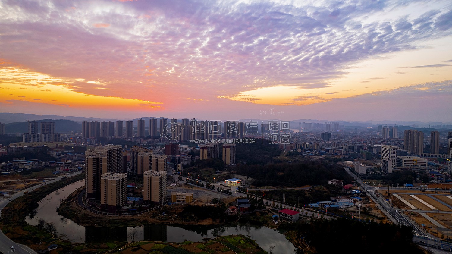 隆回上空火烧云
