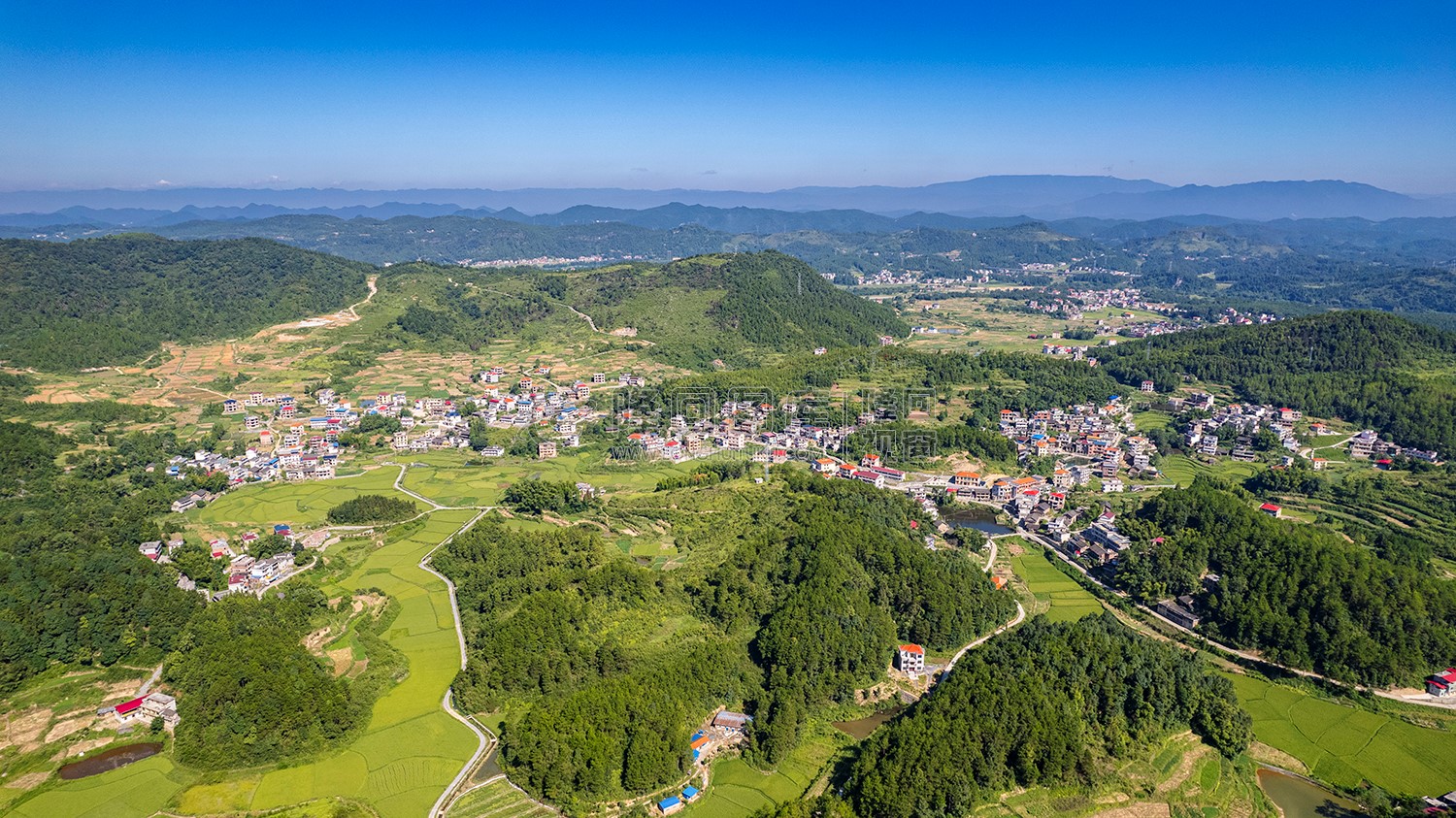 青源村全景航拍