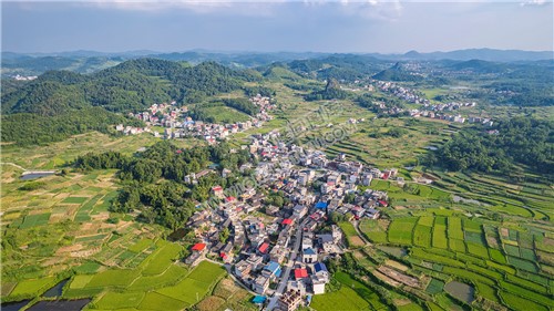 石笋寨村，荷花村桥头村石笋村合并