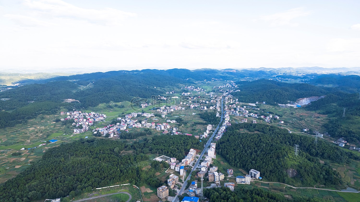 三阁司中学方向