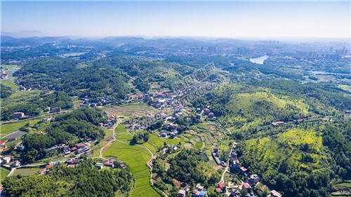 航拍五里村全景