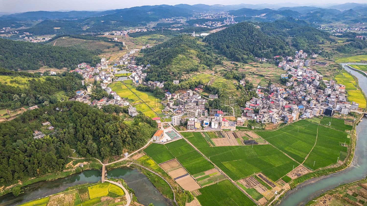 禾塘村，烟塘村早禾田村合并