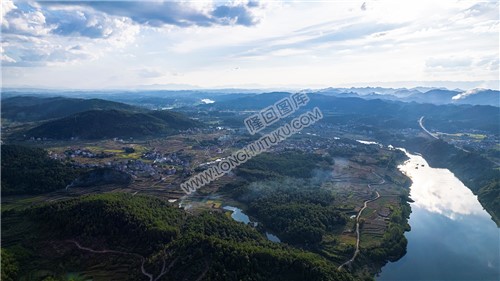 石梁村全景航拍