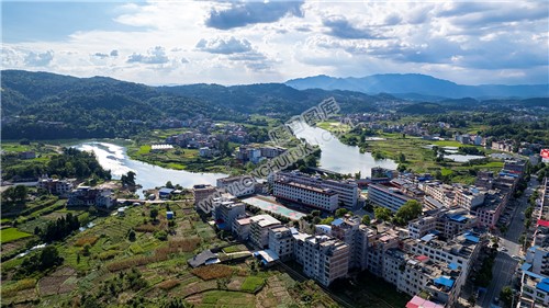 荷香桥镇，辰河水旁