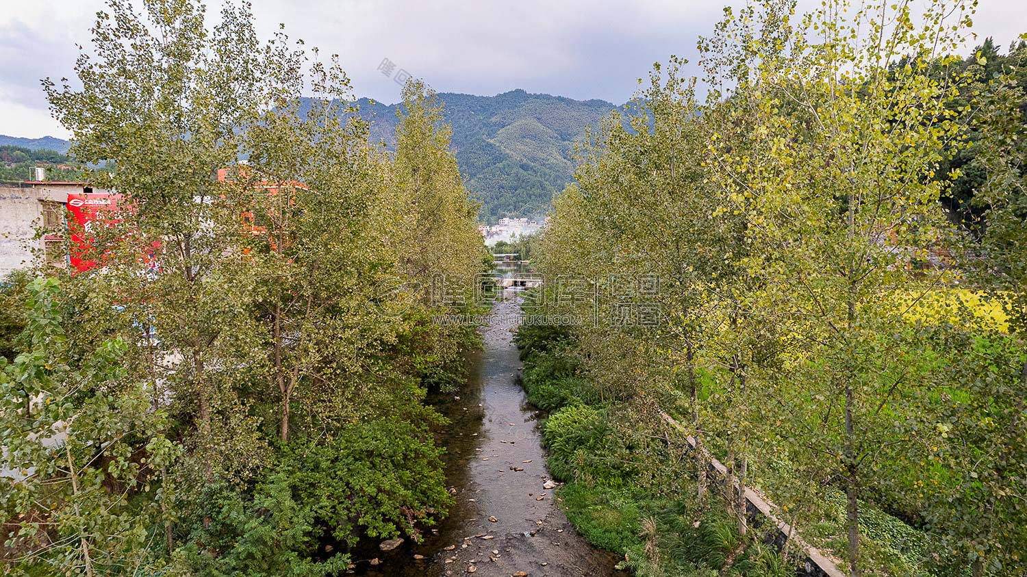 荷田乡村田园风光