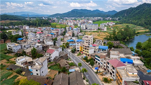 南岳庙中学附近