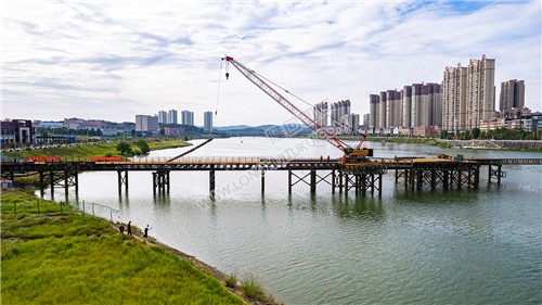 上游的隆回二桥