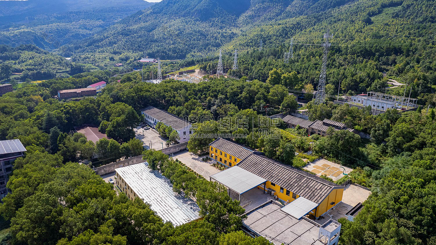 雨山烟草站岩口收购点