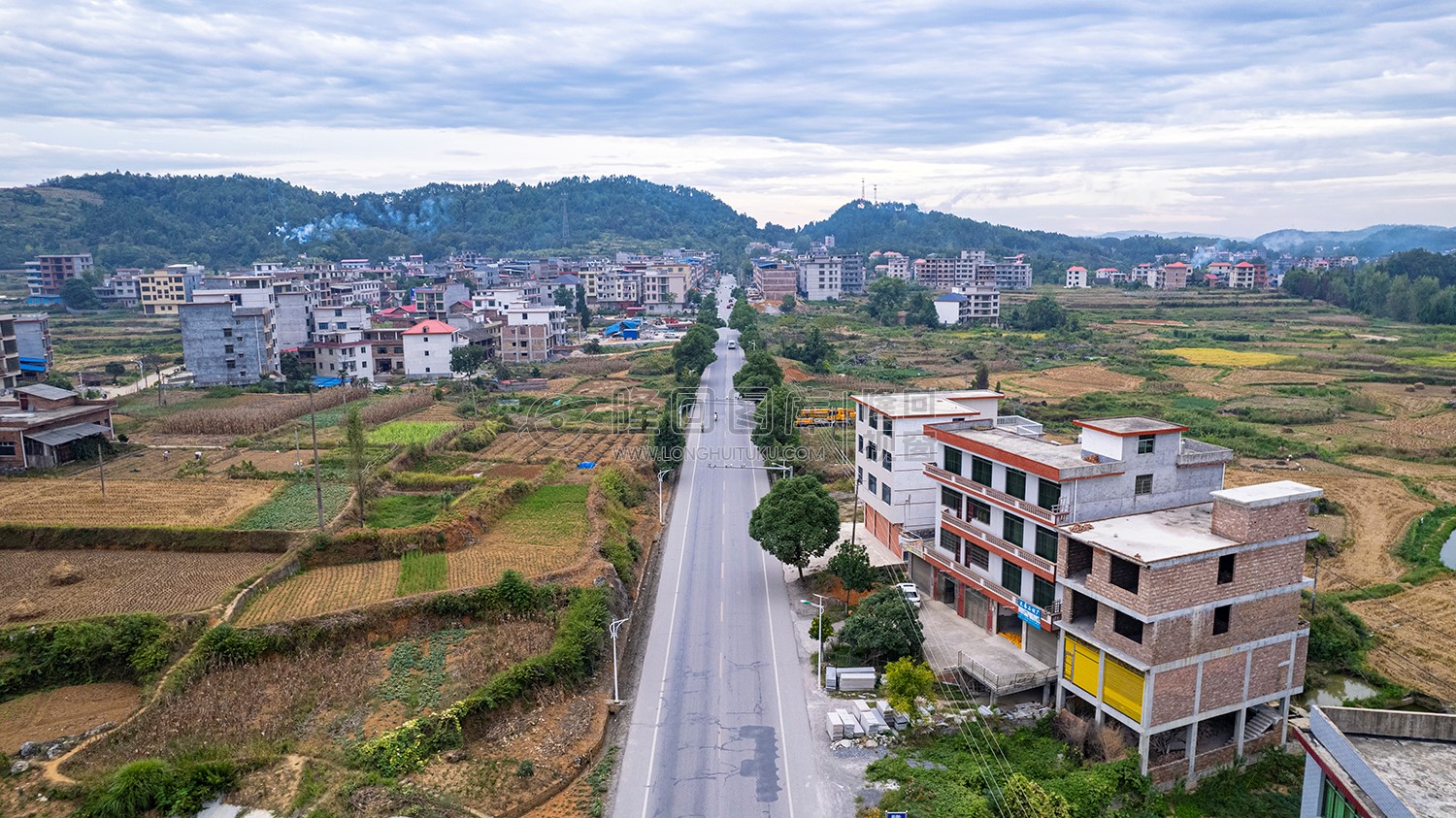 石门往荷香桥方向