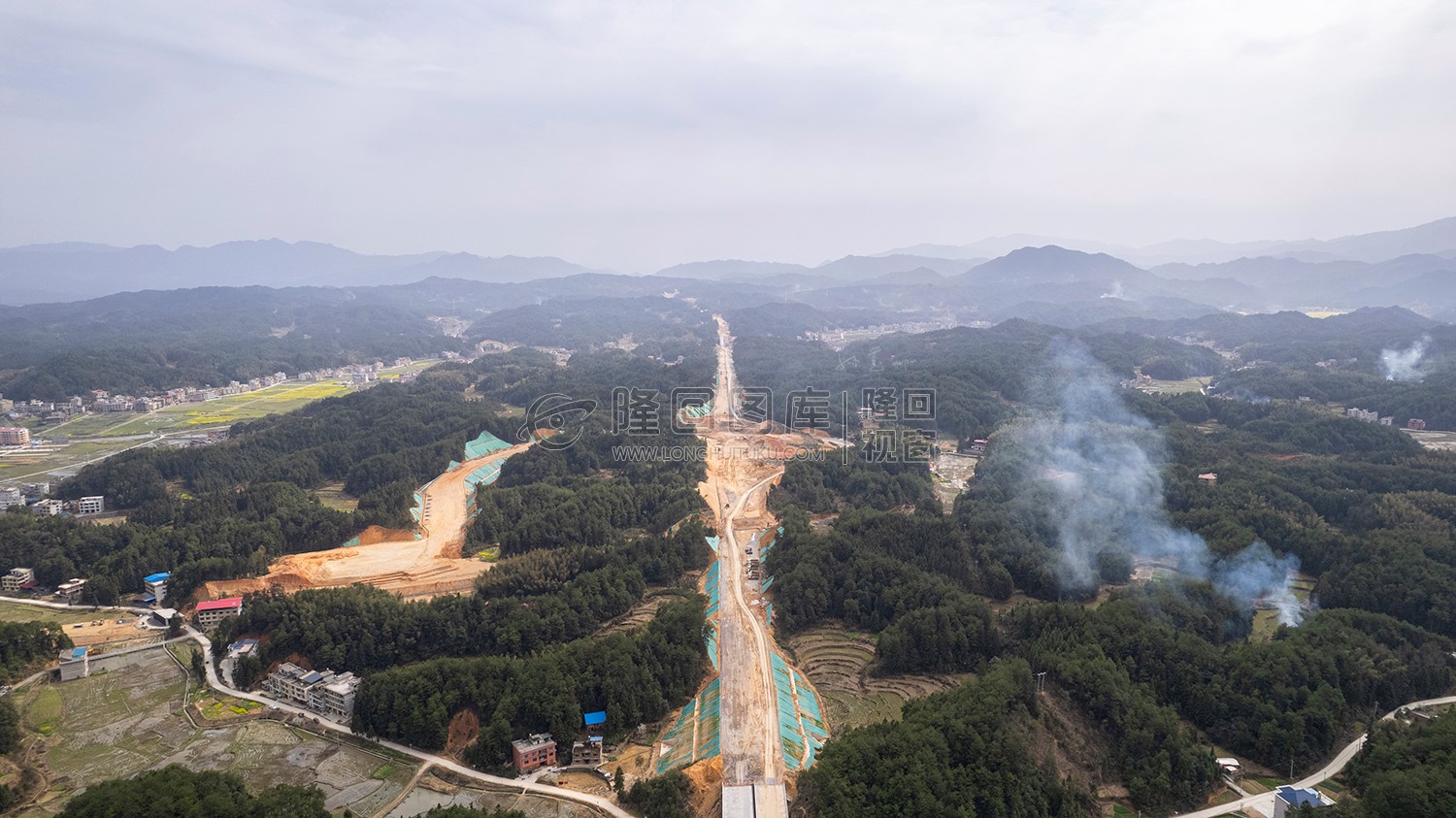 羊古坳互通出口