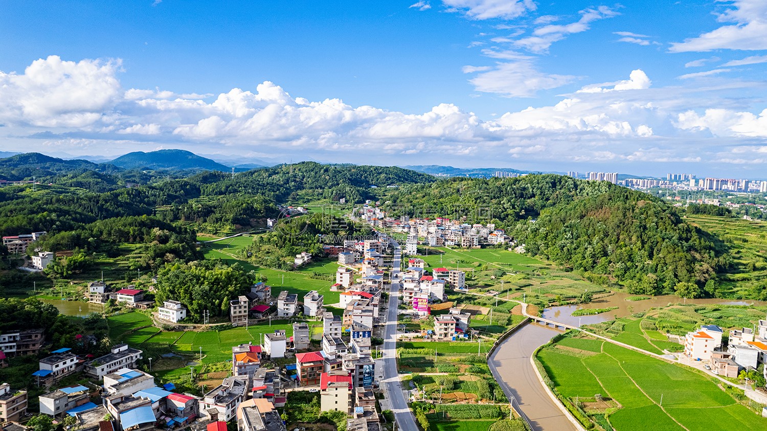优先村的乡村风光