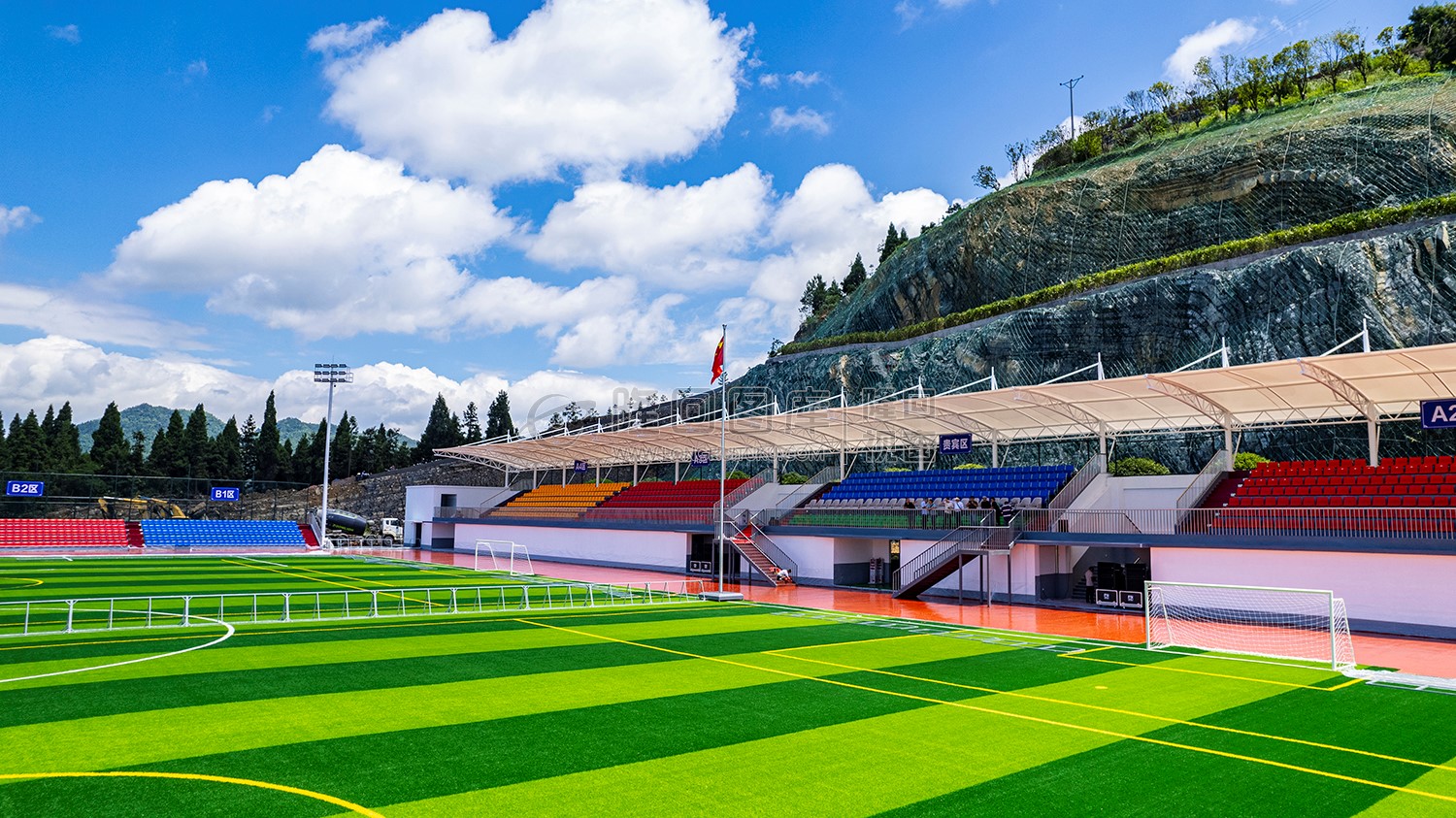 足球场主看台