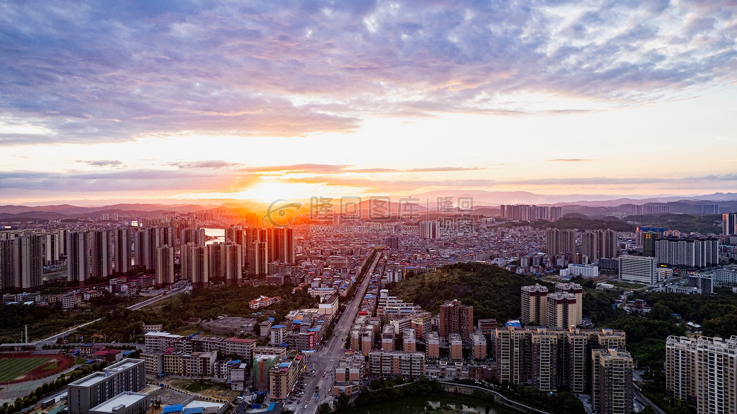 隆回城东夕阳风光