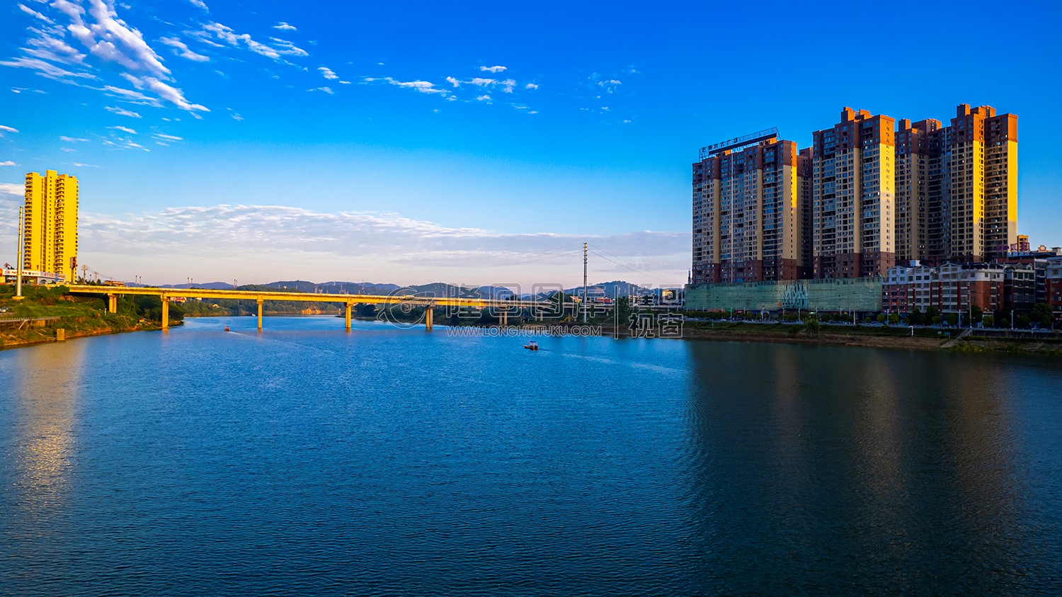 隆回二桥红星美凯龙