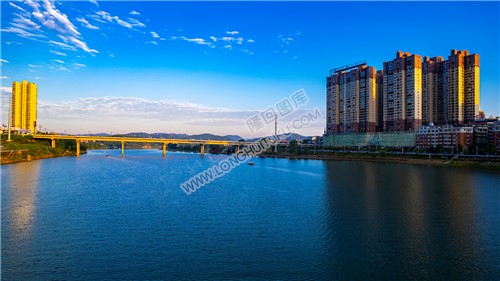 隆回二桥红星美凯龙