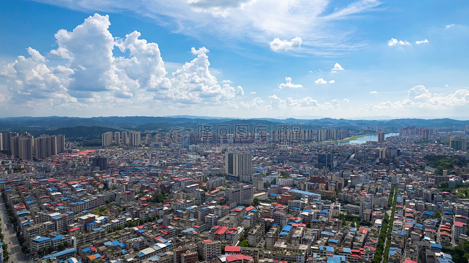 荣兴国际县城方向