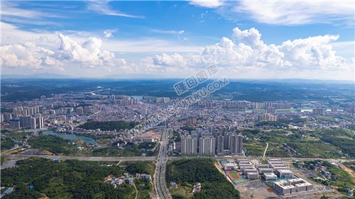 隆回大道与魏源大道交接处