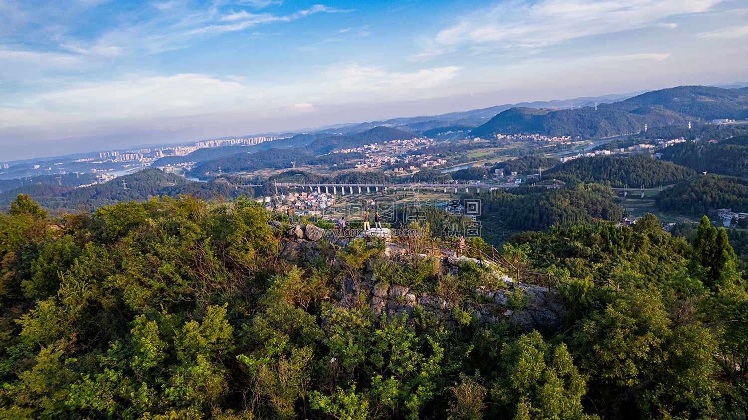 银杏山庄山顶风光
