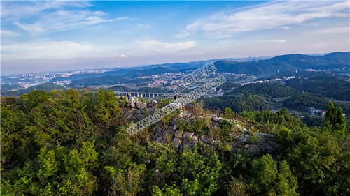 银杏山庄看隆回县城