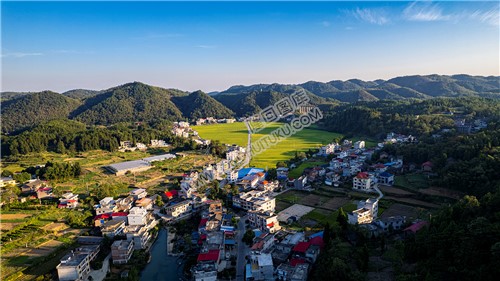 狮子石村乡村风光