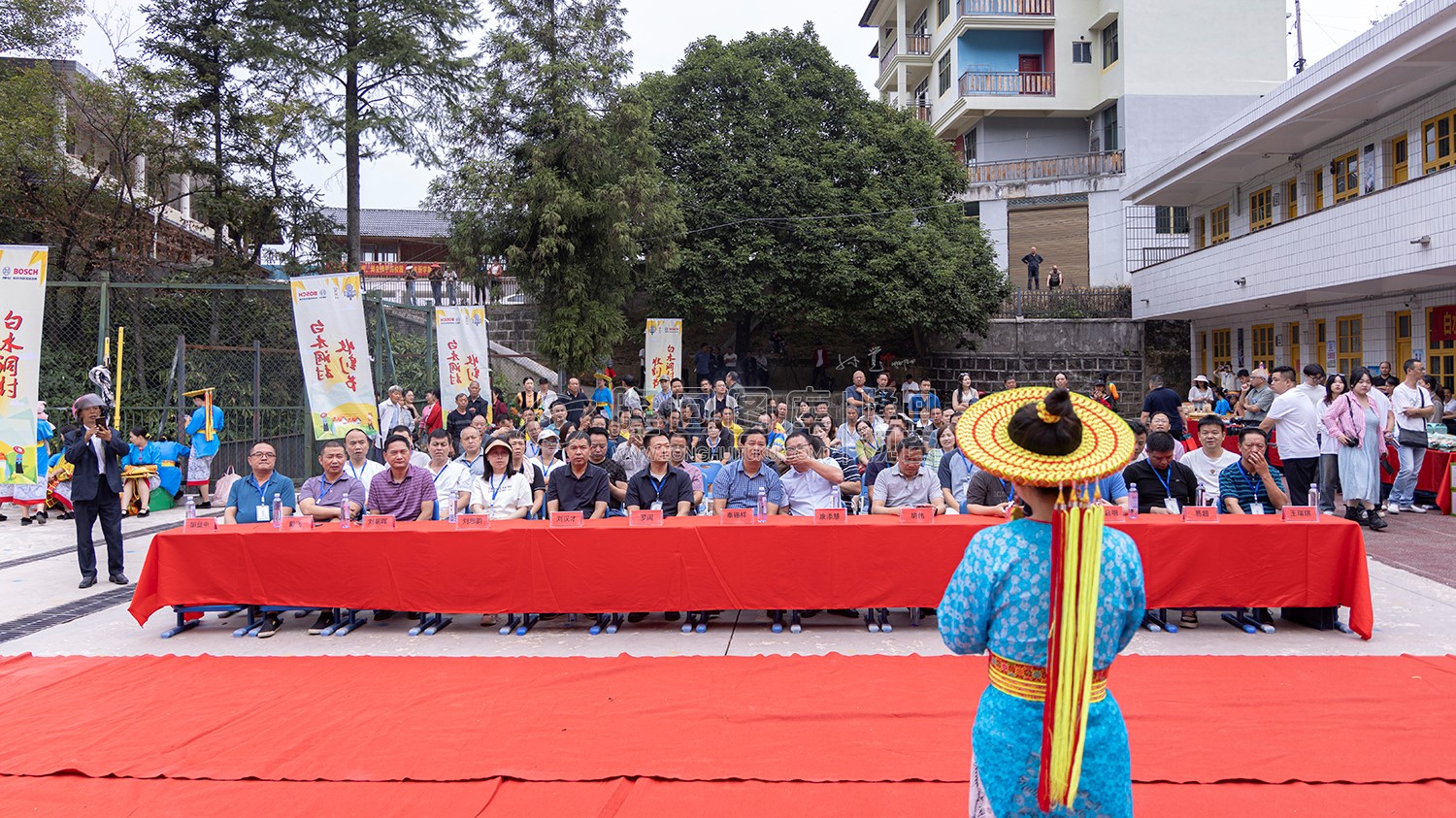 白水洞村收割节活动现场