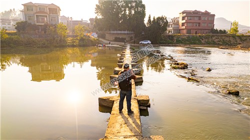 车田江石板桥日出