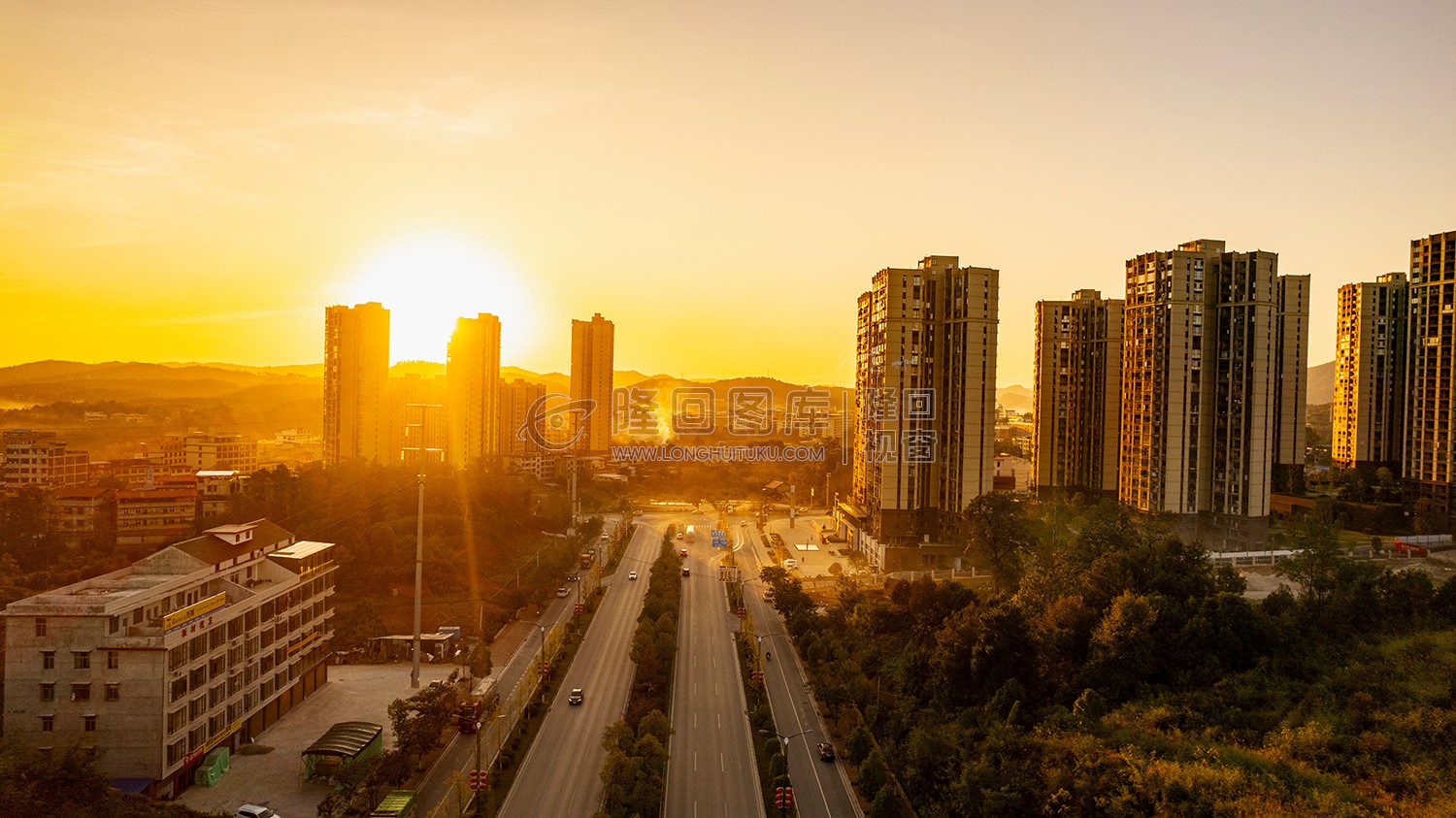 隆回大道与花门公路交界处