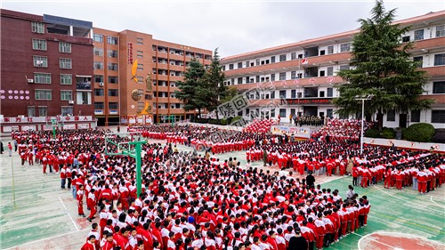 东方红小学升国旗仪式