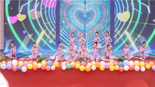 学生元旦汇演节目