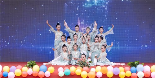 学生元旦汇演节目