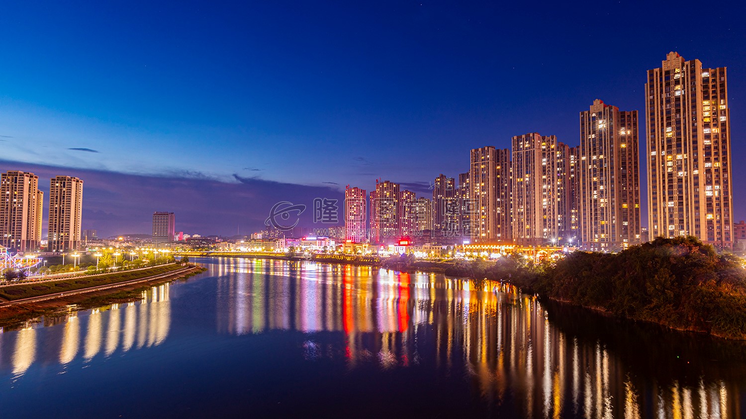 一组隆回的日出日落夜景延时图