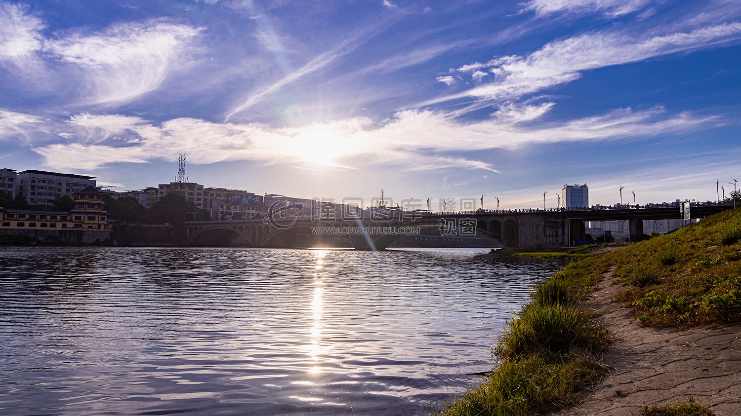 隆回大桥日出风景