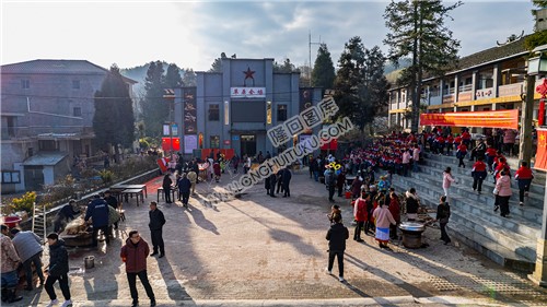 “杀猪宴”现场