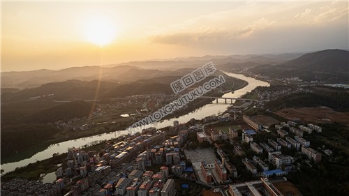 隆回二中白沙湾大桥方向